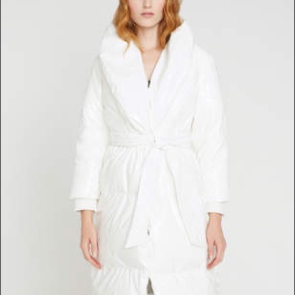 Alice and Olivia Shiny White Puffer Coat with Belt